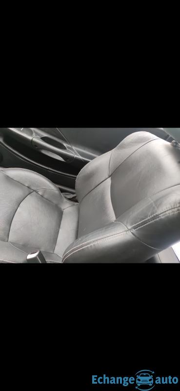 Hyundai coupé rd1 2.0 138 ch 1996