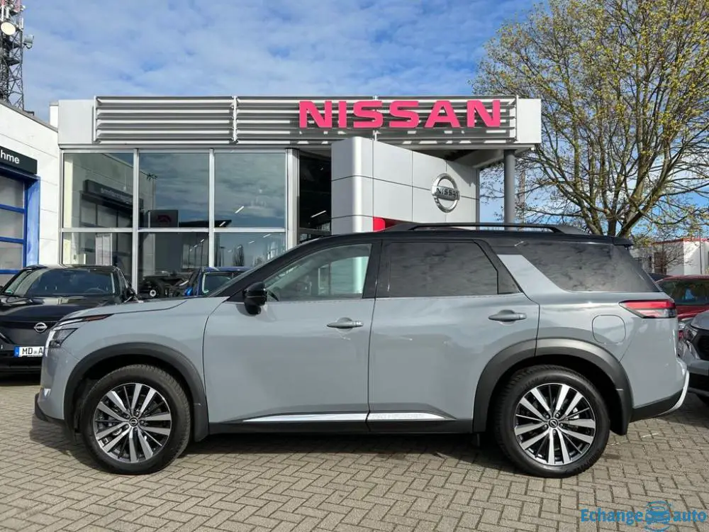 Nissan Pathfinder 3.5 V6 4WD PLATINIUM