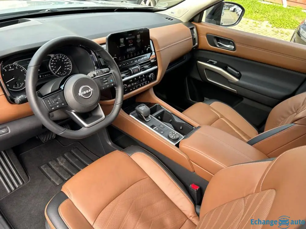 Nissan Pathfinder 3.5 V6 4WD PLATINIUM