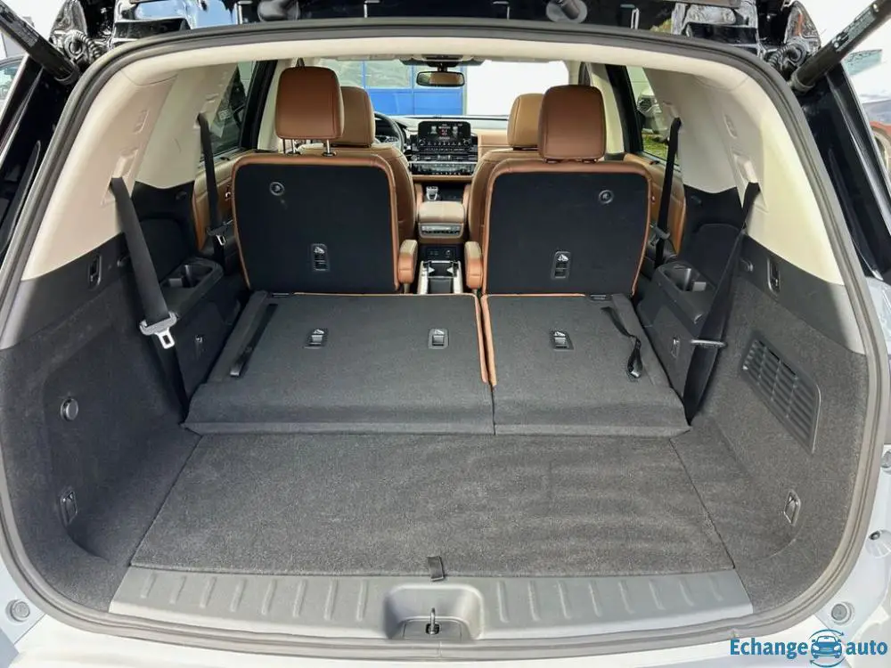 Nissan Pathfinder 3.5 V6 4WD PLATINIUM