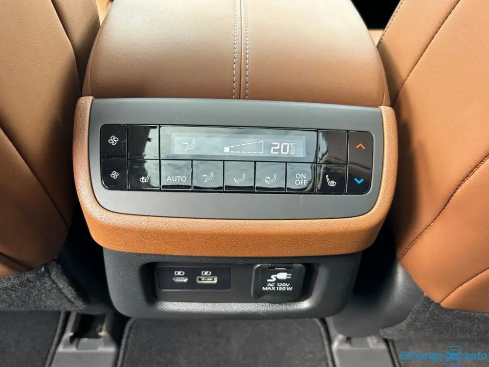 Nissan Pathfinder 3.5 V6 4WD PLATINIUM