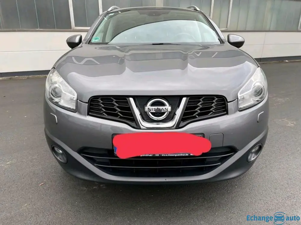 Nissan Qashqai+2