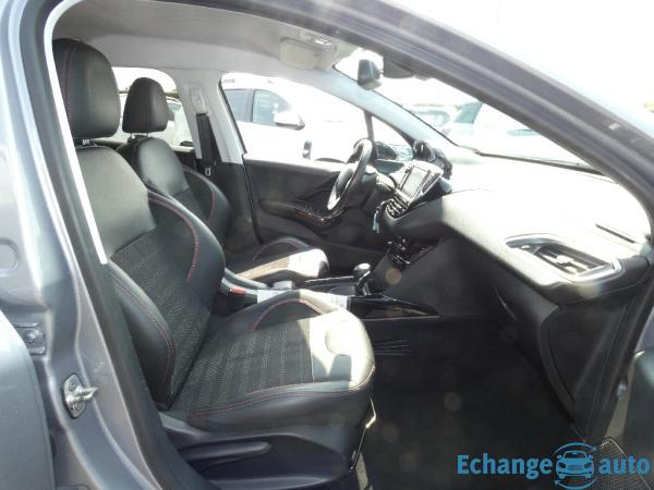 PEUGEOT 2008 1.2 PureTech 110ch SetS EAT6 GT Line