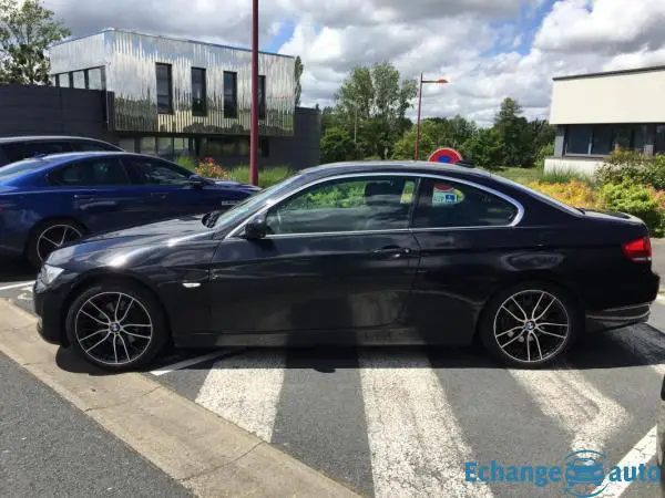 BMW Série 3 COUPE E92 PACK LUXE 2.0D 177 CV - GARANTIE 6 MOIS