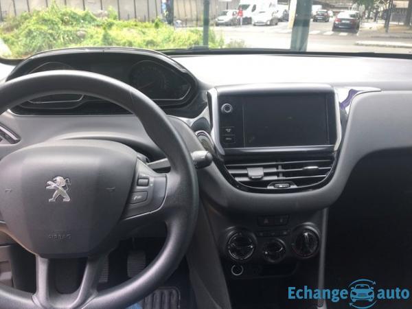 Peugeot 208 1.4 HDi 68 ACTIVE