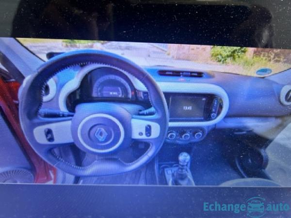 RENAULT TWINGO III 0.9 TCe 90 Energy E6C Intens