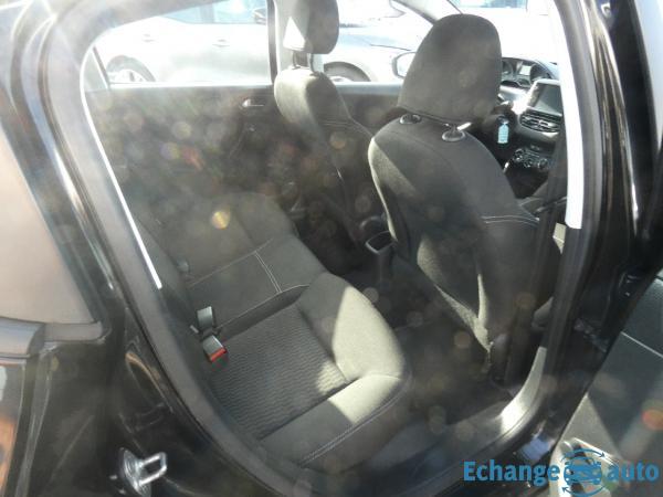 PEUGEOT 208 1.6 BlueHDi 100ch BVM5 Style