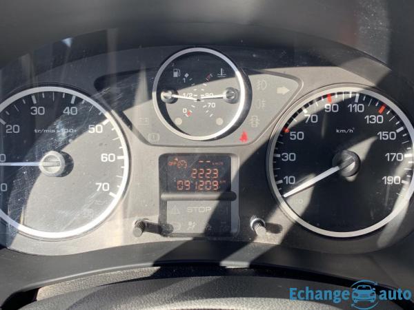 Peugeot Partner Tepee 1.6 HDi 115ch DANGEL 4x4