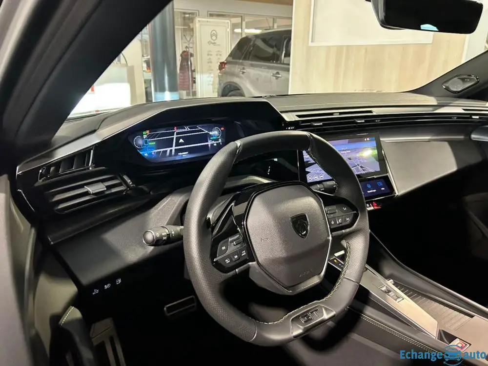 Peugeot 408 Plug-In Hybrid 225 e-EAT8 GT