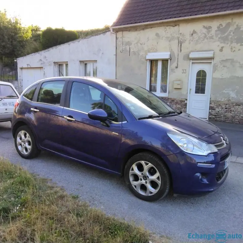 Citroën C3 1.2 Pure Tech exclusive 82 CV