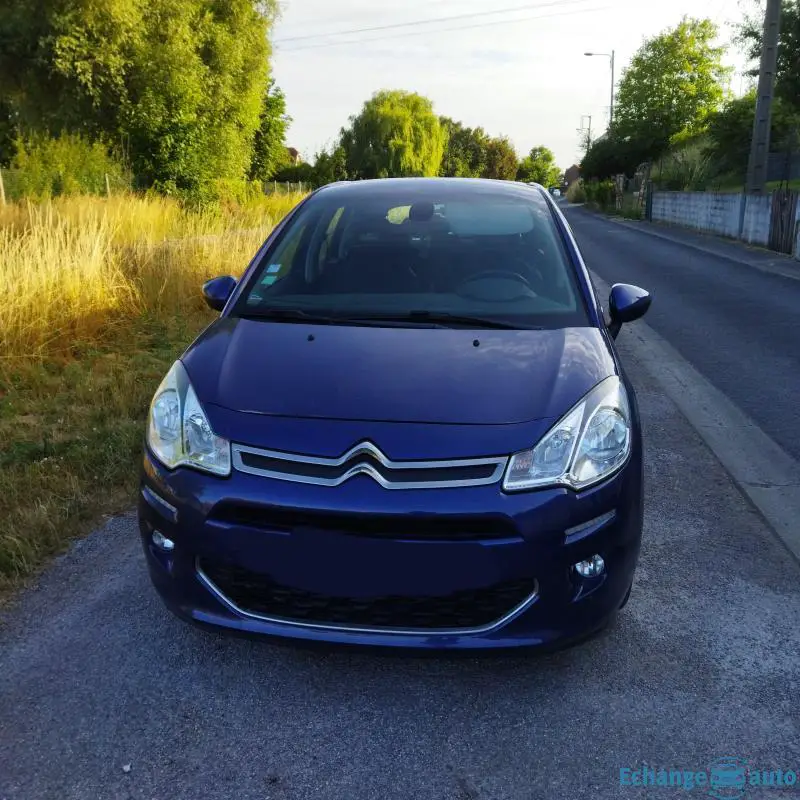 Citroën C3 1.2 Pure Tech exclusive 82 CV