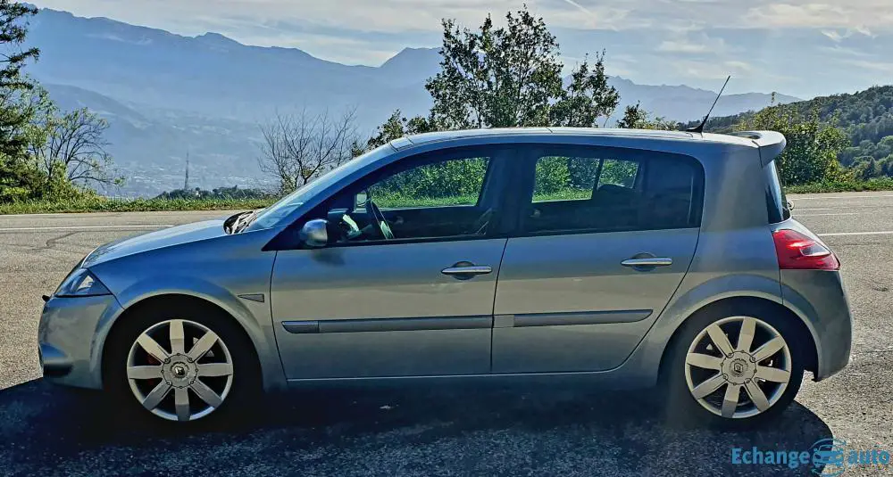 Renault Megane 2 RS
