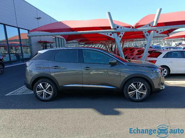 PEUGEOT 3008 PURETECH 130 ALLURE
