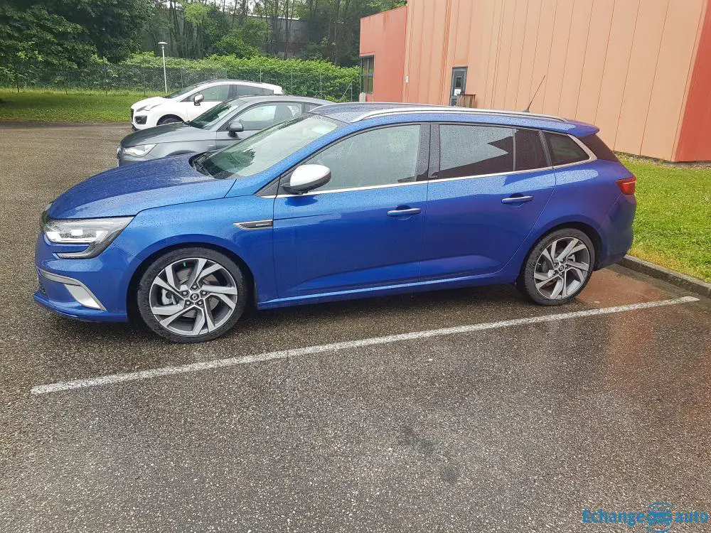 Megane 4 estate GT bleu iron