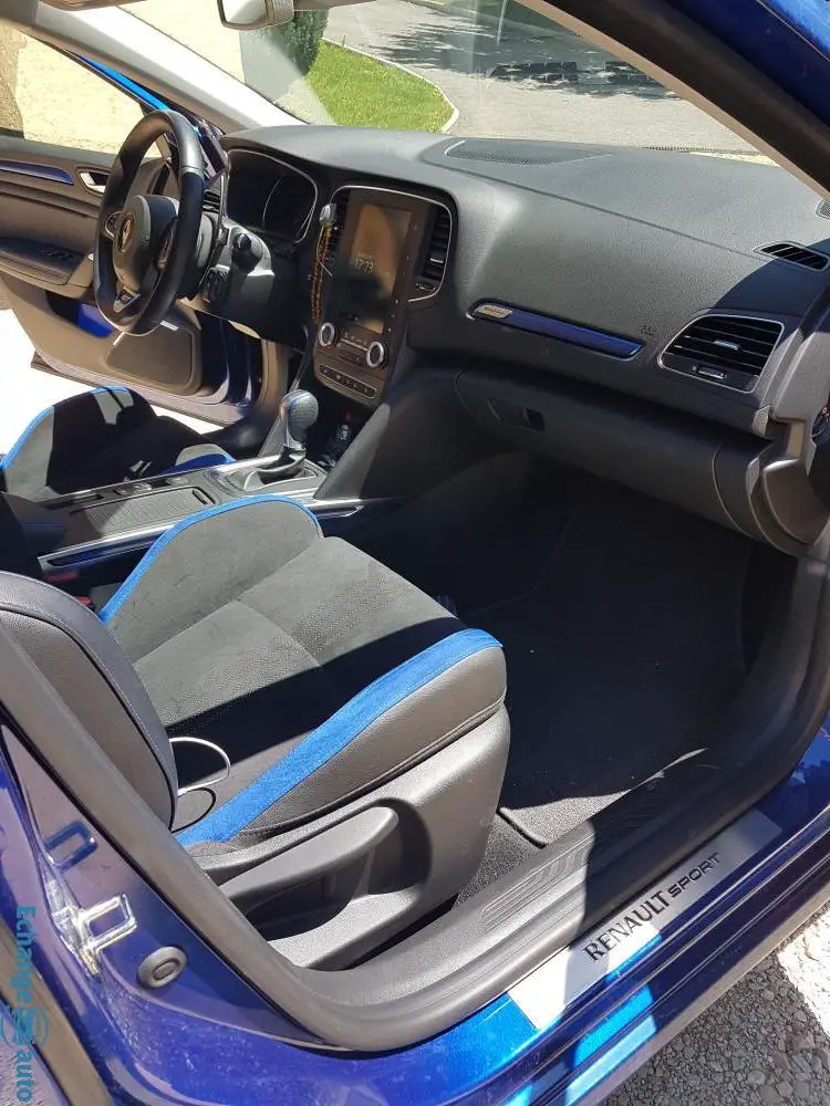 Megane 4 estate GT bleu iron