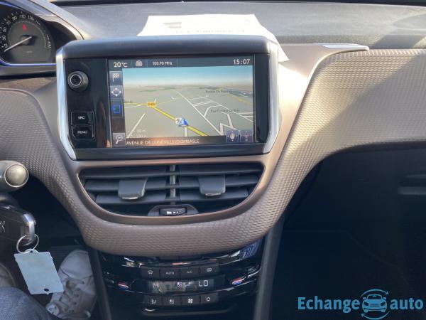 PEUGEOT 2008 1.6 VTi 120ch BVA4 Allure A