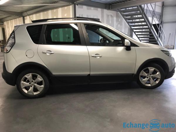 Renault Scénic 1.5 DCI 110 EDC6 XMOD ZEN