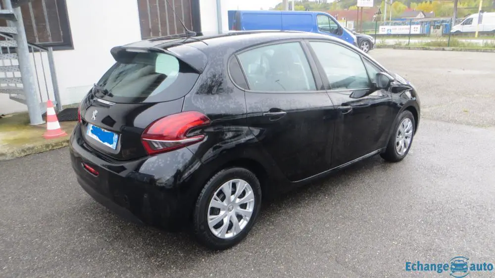 Peugeot 208 1.5 HDI 100 cv an 01/2019 95000 k