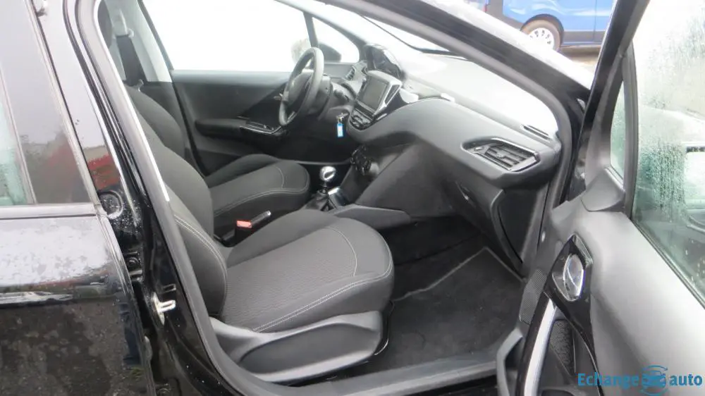 Peugeot 208 1.5 HDI 100 cv an 01/2019 95000 k