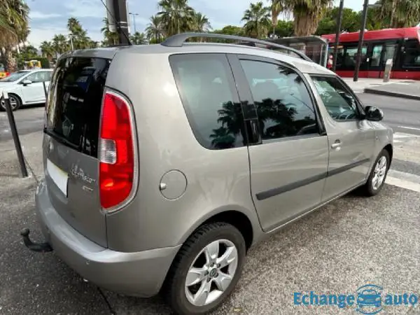 SKODA ROOMSTER 1.6 16V - 105 Ambiente Tiptronic A