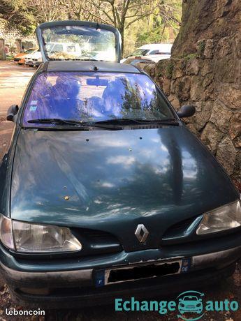 ECHANGE Renault Megane 1.6L 90ch 1999