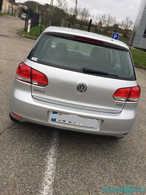 VOLKSWAGEN GOLF 6