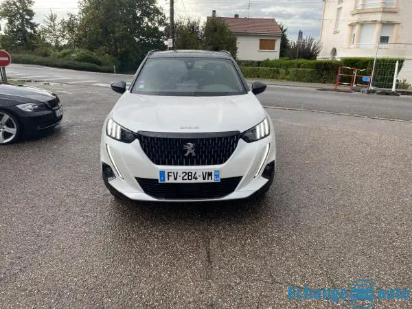 PEUGEOT 2008 2008 PureTech 130 SetS EAT8 GT