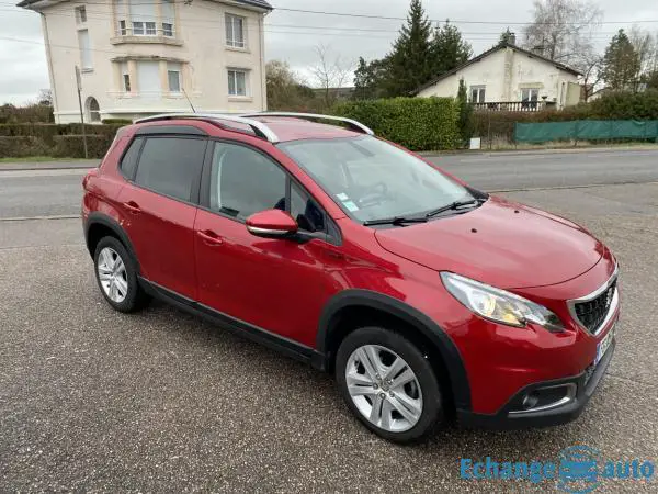 PEUGEOT 2008 PureTech 82ch SetS BVM5 Signature