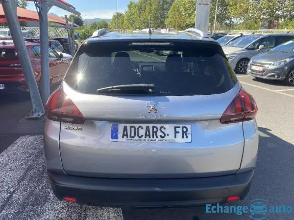 PEUGEOT 2008 PURETECH 82 CH SIGNATURE