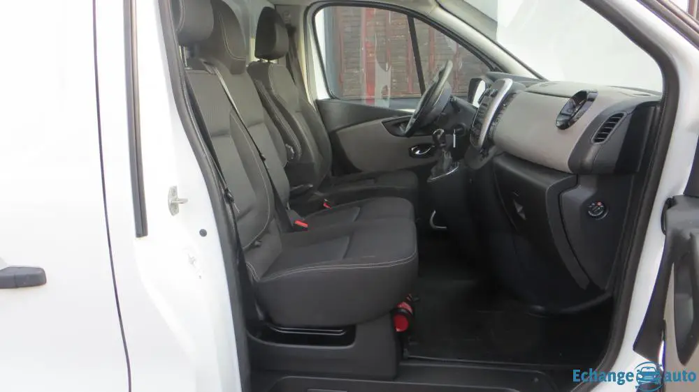 Renault trafic 1.6 dci 125cv L2H1,3 places