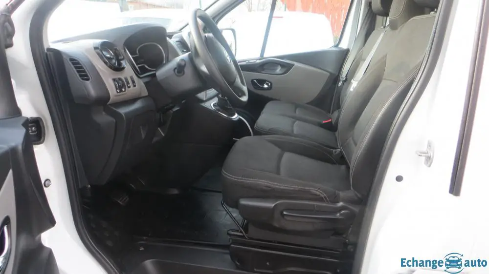 Renault trafic 1.6 dci 125cv L2H1,3 places