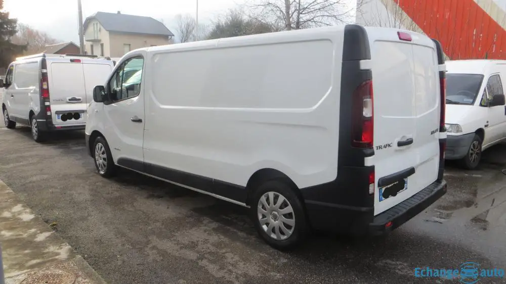 Renault trafic 1.6 dci 125cv L2H1,3 places