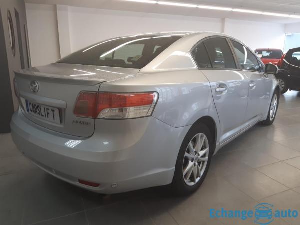 Toyota Avensis CONNECT D-4D 126 CV BVM6 FAP
