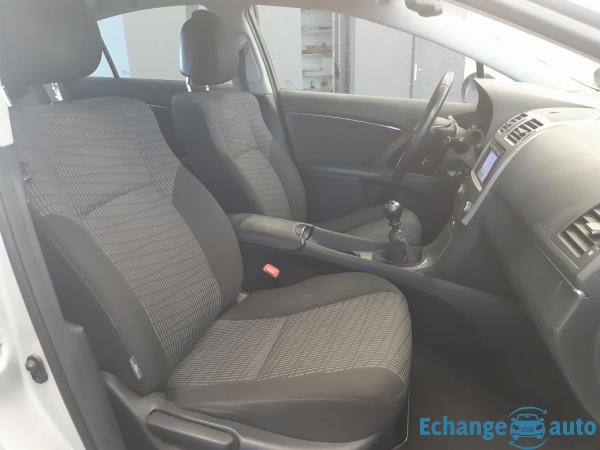 Toyota Avensis CONNECT D-4D 126 CV BVM6 FAP