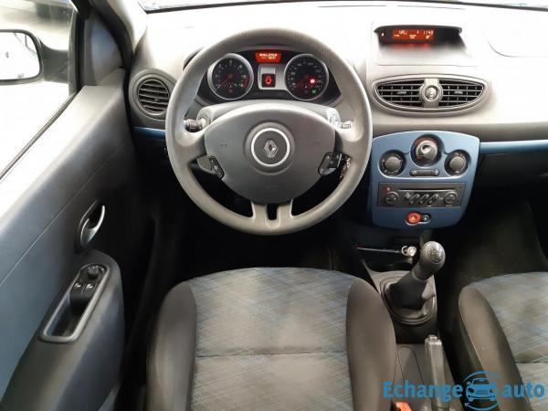 Renault Clio III 5P DYNAMIQUE 1.5 DCI 70 CV