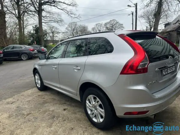 VOLVO XC60 XC60 Business D3 150 ch Momentum Business