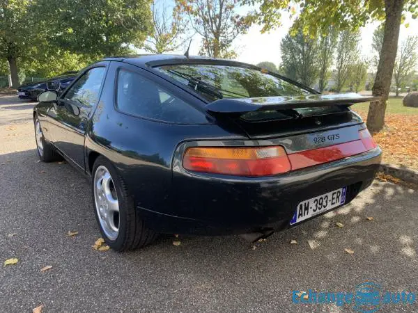 PORSCHE 928 GTS