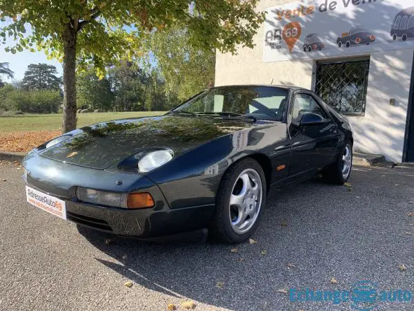 PORSCHE 928 GTS