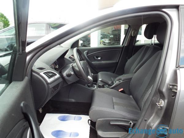 RENAULT MEGANE III ESTATE TCE 130 Dynamique Euro 5