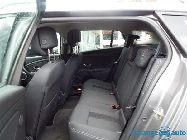 RENAULT MEGANE III ESTATE TCE 130 Dynamique Euro 5