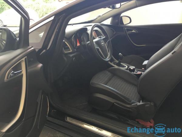 Opel Astra GTC SPORT PACK