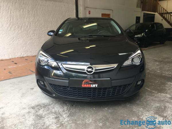 Opel Astra GTC SPORT PACK