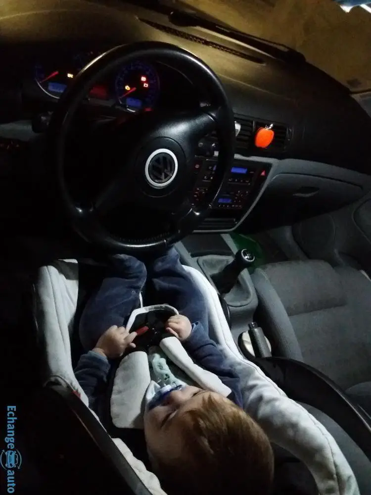 Vw passat 1.8T 150 ch RARE.