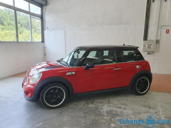 Mini Cooper SD Pack chili 143cv