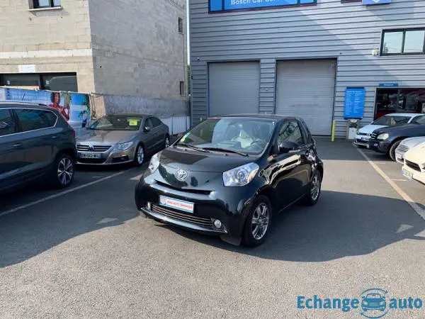 Toyota iQ 68 VVT-I IQ² MULTIDRIVE