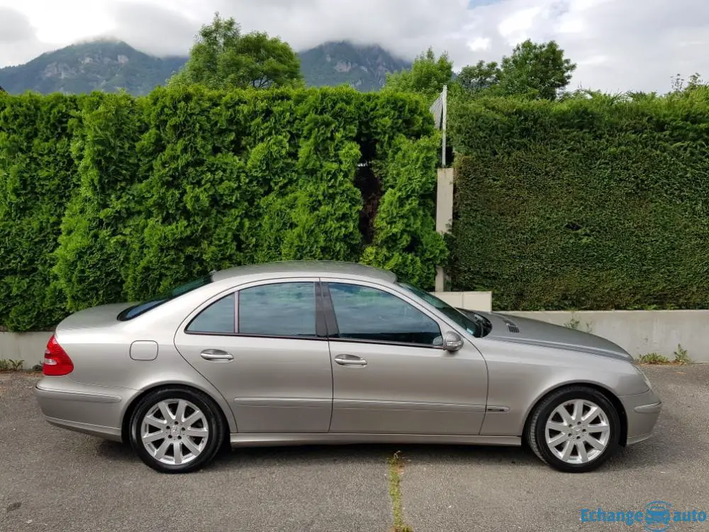 Mercedes classe E500 W211 4 matic BVA 306cv