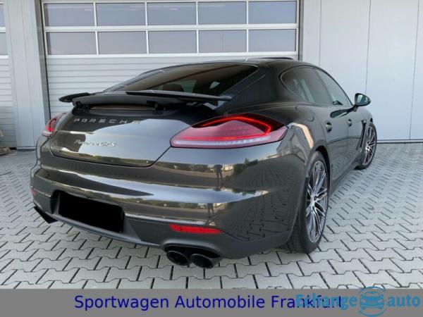 Porsche Panamera GTS ESSENCE