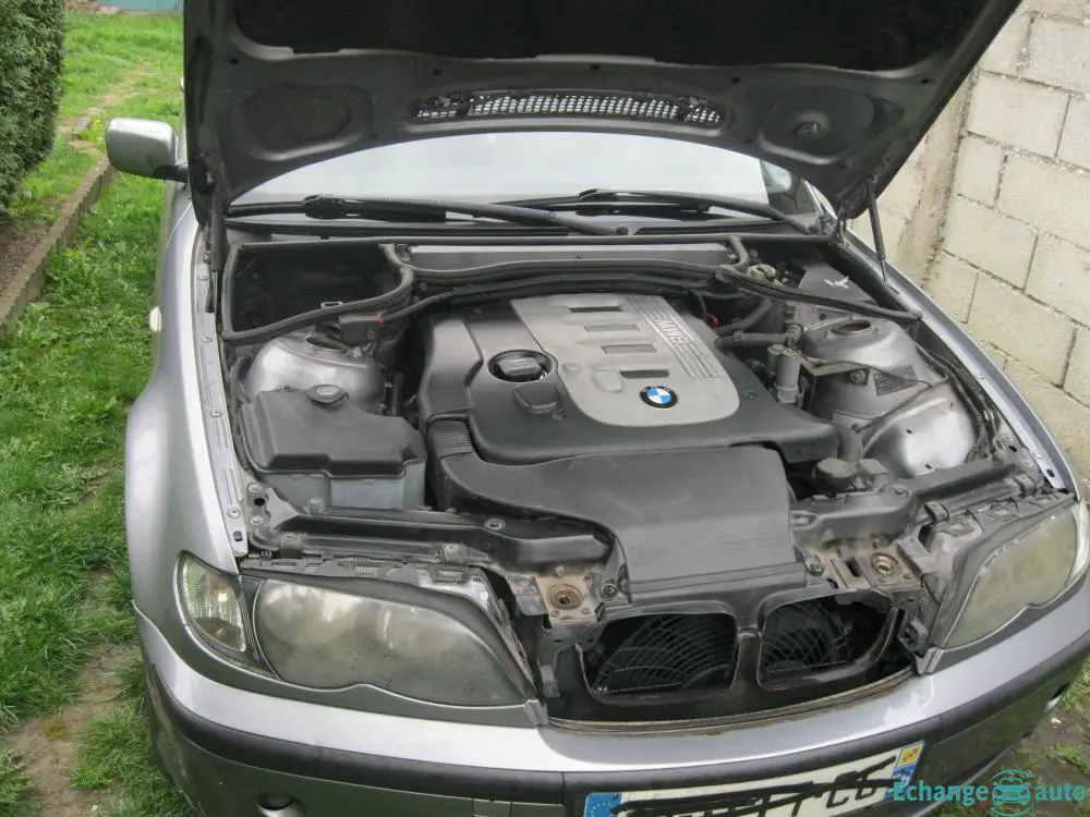 Echange BMW 330D Touring Pack luxe 204 Cv contre Moto