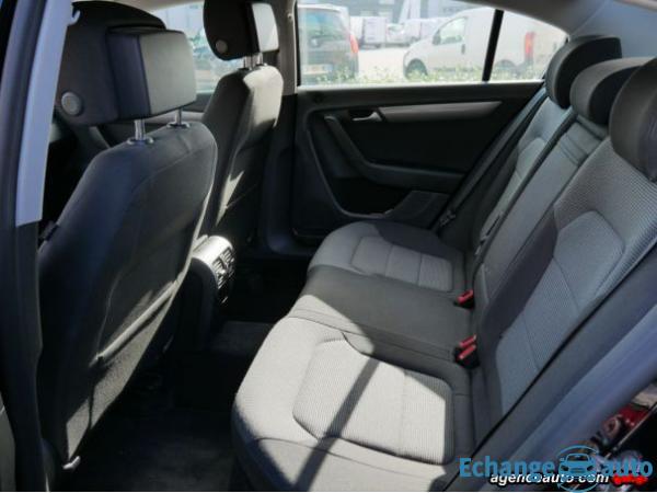 VOLKSWAGEN Passat 1.6 TDI 105 Confortline Business