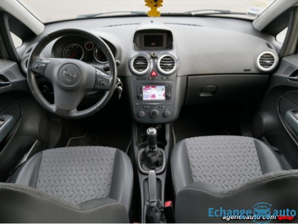 OPEL Corsa 1.3 CDTI 95 COSMO  5 portes